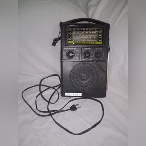 Vintage AM FM Receiver Air PB/WB Radio Model ST-825